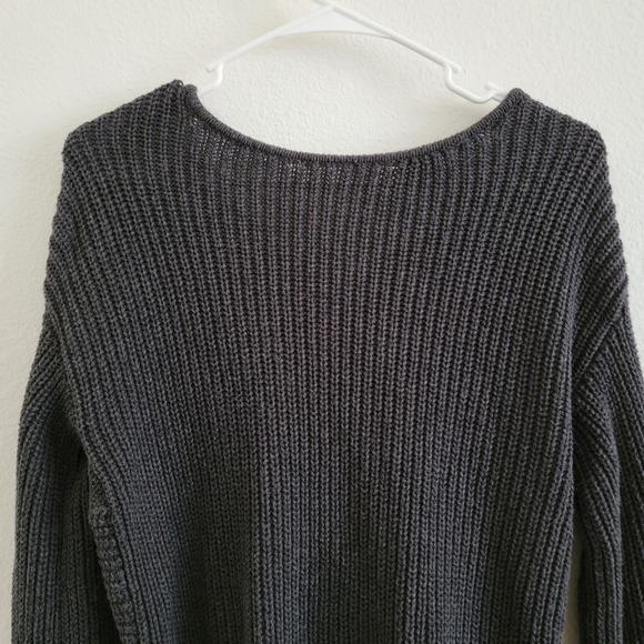 GAP Crop Twist Charcoal Chunky Knit Sweater - Picture 3 of 10